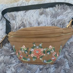 Brown fanny pack